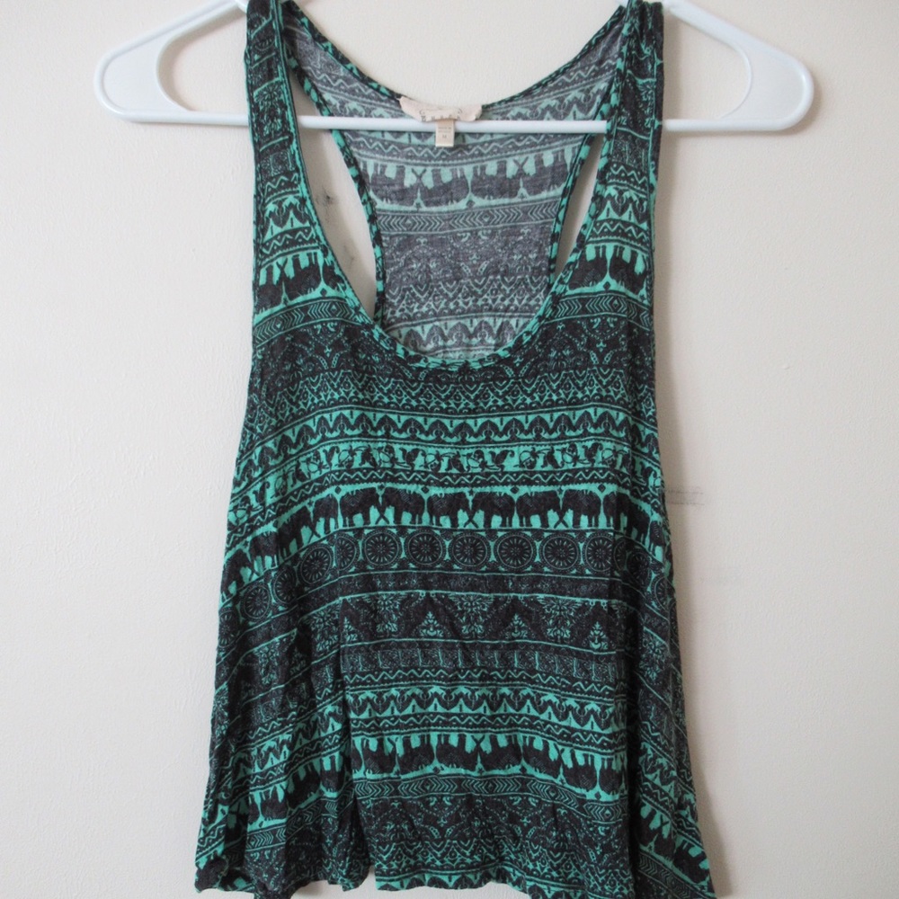 HINIDI INDIAN DESIGN TOP